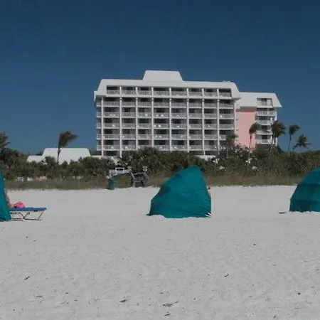 Hilton Grand Vacations Surf Club Hotel